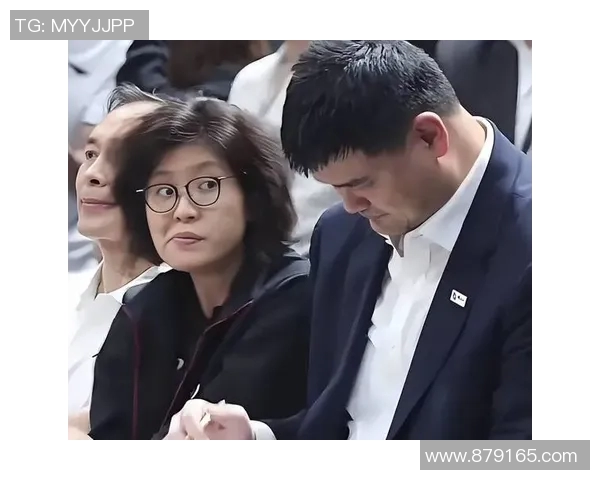姚明与妻子叶莉的浪漫婚礼地点揭秘及背后的动人故事
